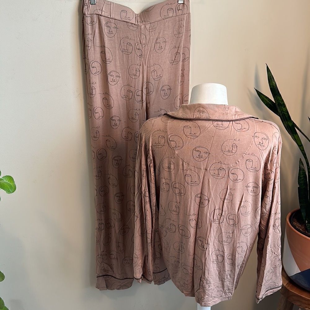 Mina Lisa Modal Sleep Button Down in Muse Set XS/S - Picture 9 of 10